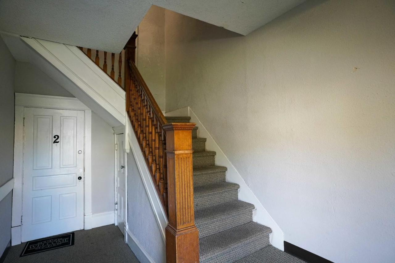 2 Bedroom Apartment Near Ndsu And Downtown Fargo Bagian luar foto